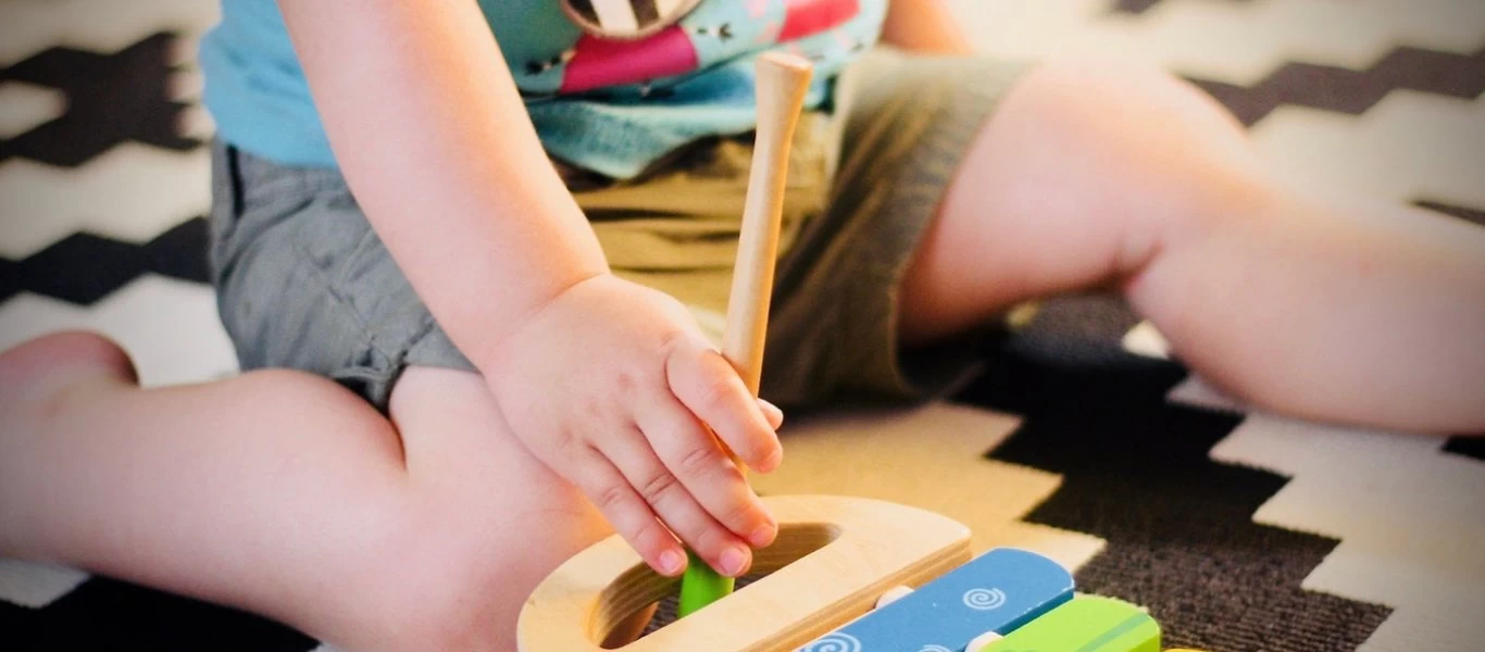 Ανακαλούνται παιδικά παπούτσια, παιχνίδια και αξεσουάρ από την αγορά λόγω επικινδυνότητας